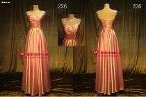 【礼服/婚纱\礼服定做\婚纱定做\广州婚纱礼服加工厂】226,价格,报价,种类、品牌,厂家,供应商,何土生个体经营-广州憬莱婚纱 - 产品库 - 阿土伯交易网