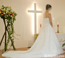 放售簇新典雅二手婚纱，专业婚纱加工服务